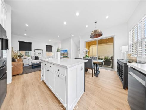 89  Kestrel  , Irvine, CA