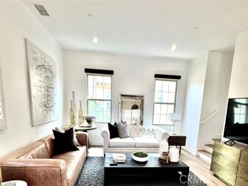 89  Kestrel  , Irvine, CA