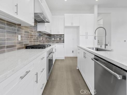 110  Pansy  , Irvine, CA