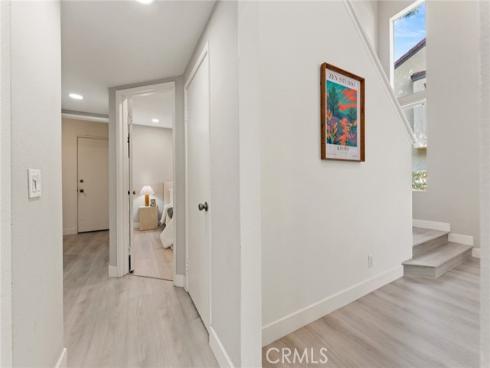 29  Stanford  93  Court, Irvine, CA