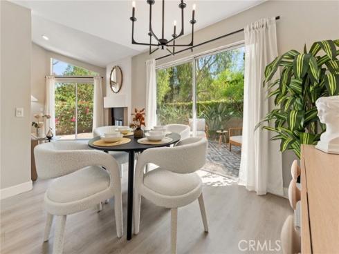 29  Stanford  93  Court, Irvine, CA