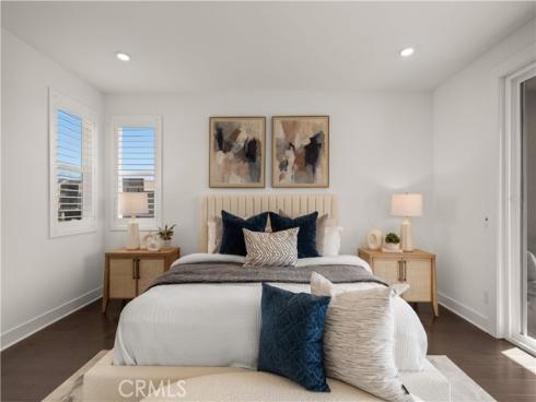 306  Treble  , Irvine, CA