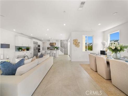 306  Treble  , Irvine, CA