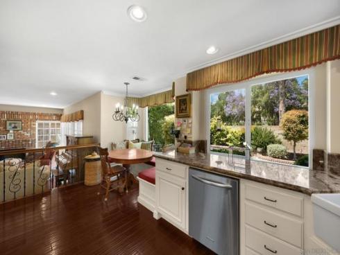 40  Brena  , Irvine, CA