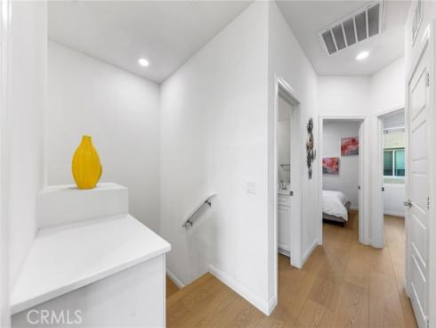 249  Steely  , Irvine, CA