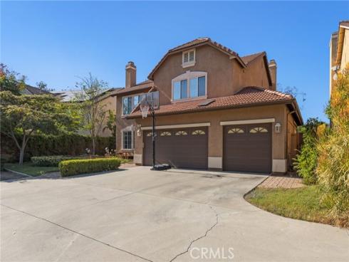 16  Arizona  , Irvine, CA