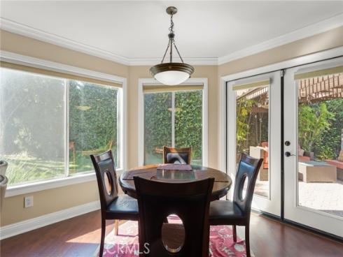 16  Arizona  , Irvine, CA