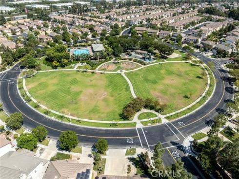 16  Arizona  , Irvine, CA