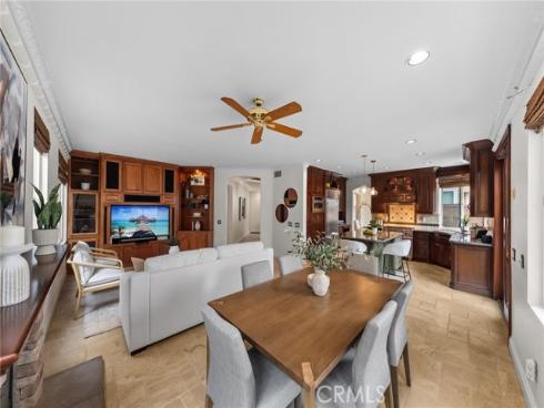 48  Parkcrest  , Irvine, CA