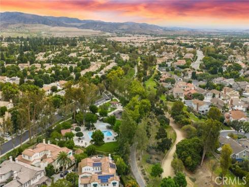 48  Parkcrest  , Irvine, CA