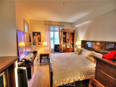 2233  Martin  119 , Irvine, CA