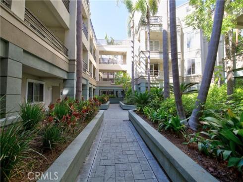 2233  Martin  119 , Irvine, CA