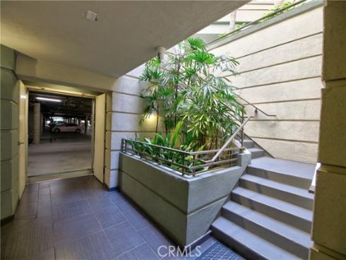 2233  Martin  119 , Irvine, CA