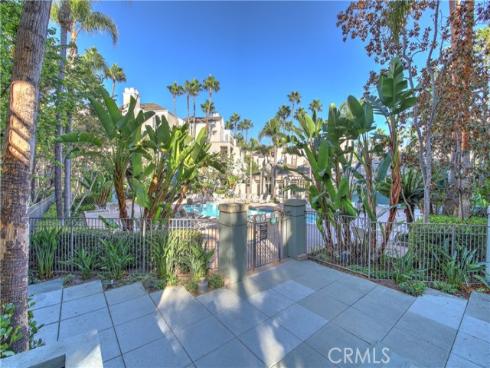 2233  Martin  119 , Irvine, CA