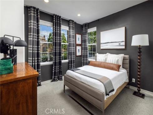 8  Upland  , Irvine, CA