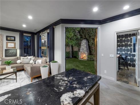 8  Upland  , Irvine, CA