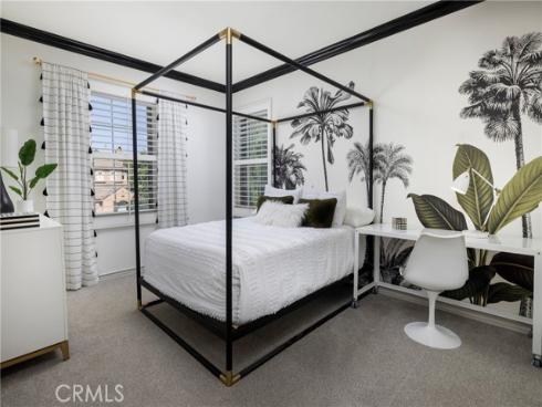 8  Upland  , Irvine, CA