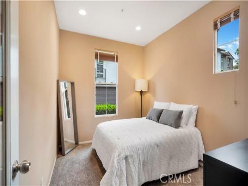 47  Nightshade  , Irvine, CA