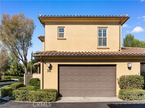 34  Upperbend  , Irvine, CA