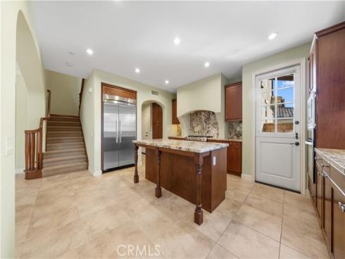 34  Upperbend  , Irvine, CA