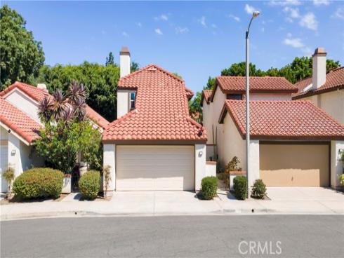 3  Varesa  , Irvine, CA
