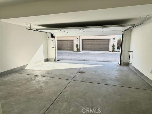 112  Newburry  , Irvine, CA