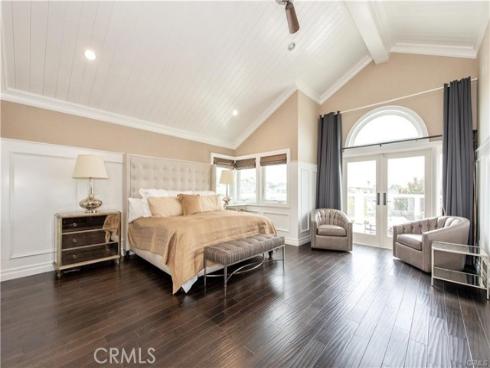 111  Hillcrest  , Irvine, CA