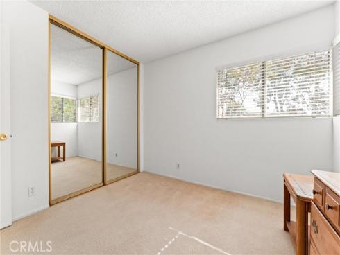 1  Smokestone  , Irvine, CA