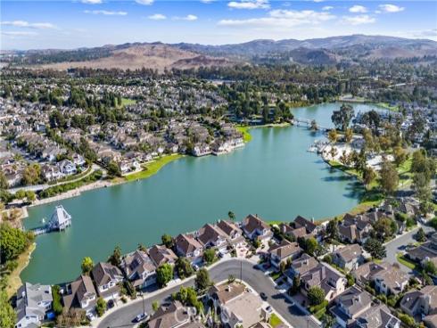 1  Smokestone  , Irvine, CA