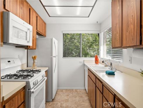 1  Smokestone  , Irvine, CA