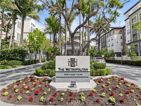 2243  Martin  107 , Irvine, CA