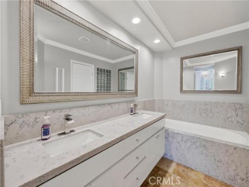 2243  Martin  107 , Irvine, CA