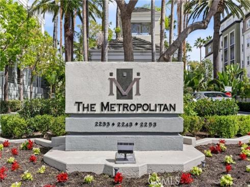 2243  Martin  107 , Irvine, CA