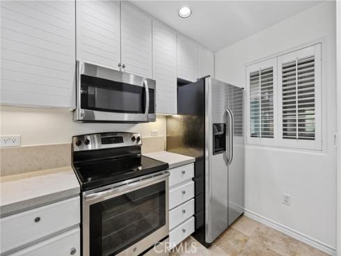 2243  Martin  107 , Irvine, CA