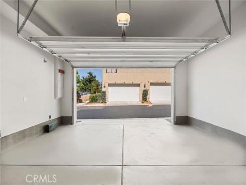 185  Frame  , Irvine, CA