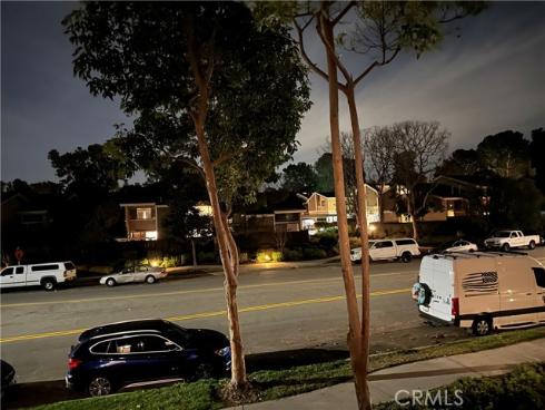 276  Streamwood  , Irvine, CA