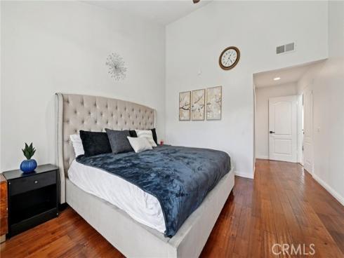 17  Weepingwood  , Irvine, CA