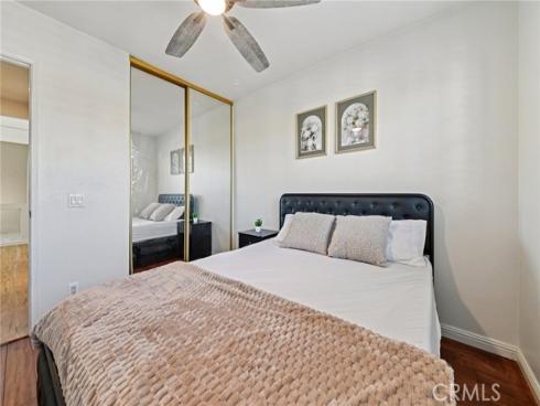 17  Weepingwood  , Irvine, CA