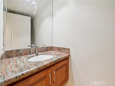 17  Weepingwood  , Irvine, CA