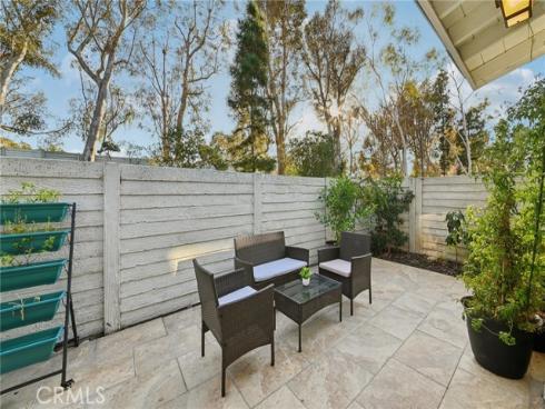 17  Weepingwood  , Irvine, CA