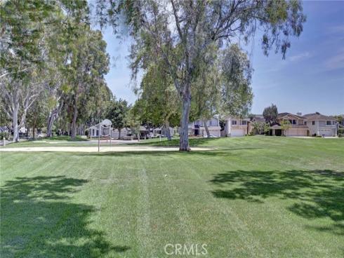 17  Weepingwood  , Irvine, CA