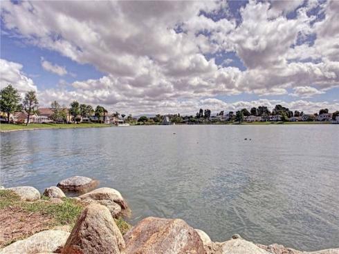 17  Weepingwood  , Irvine, CA