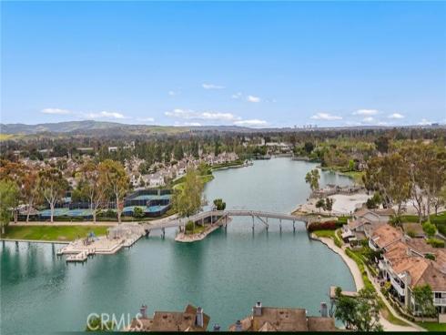 17  Weepingwood  , Irvine, CA