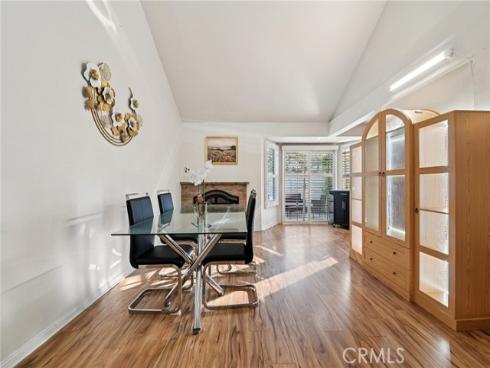 17  Weepingwood  , Irvine, CA