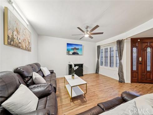 17  Weepingwood  , Irvine, CA