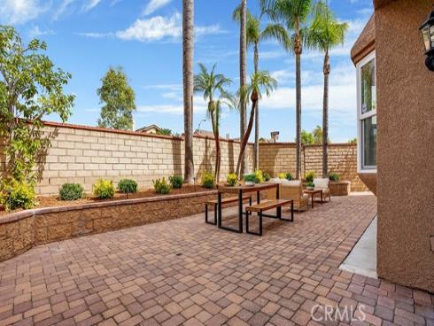 11  Burke  , Irvine, CA