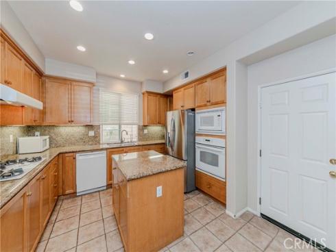 67  Canopy  , Irvine, CA