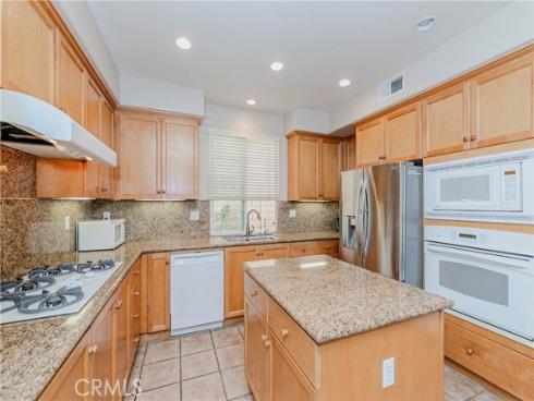 67  Canopy  , Irvine, CA