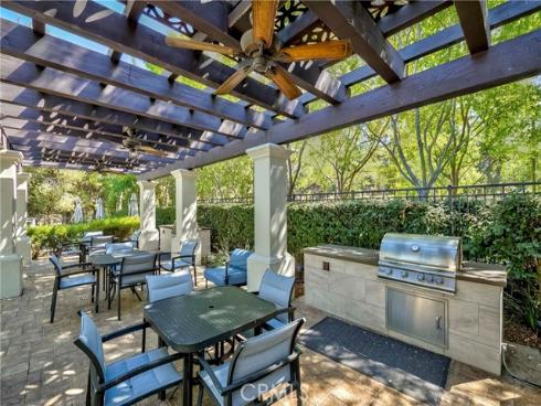 67  Canopy  , Irvine, CA