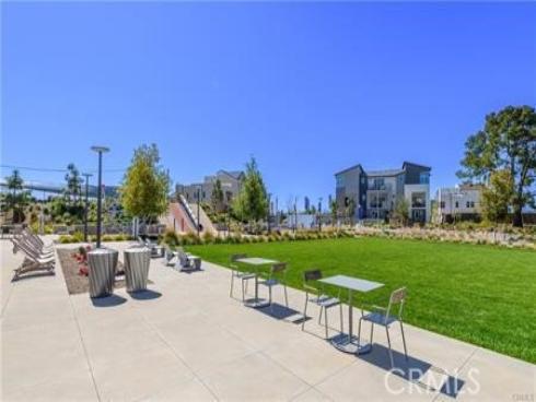 118  Abacus  , Irvine, CA